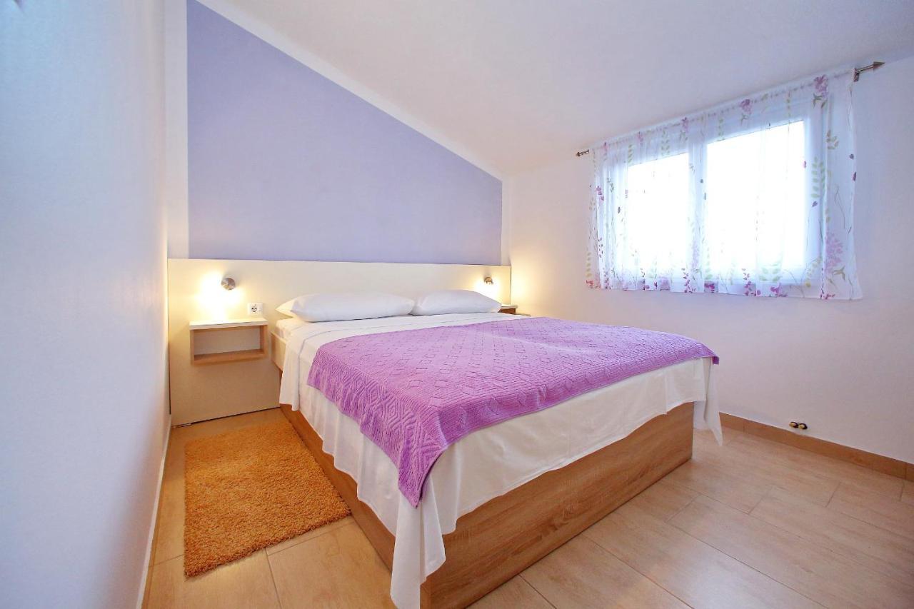 Apartmani Gordana ビビニェ エクステリア 写真