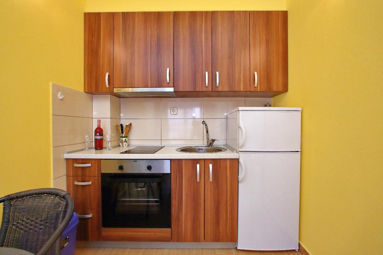 Apartmani Gordana ビビニェ エクステリア 写真