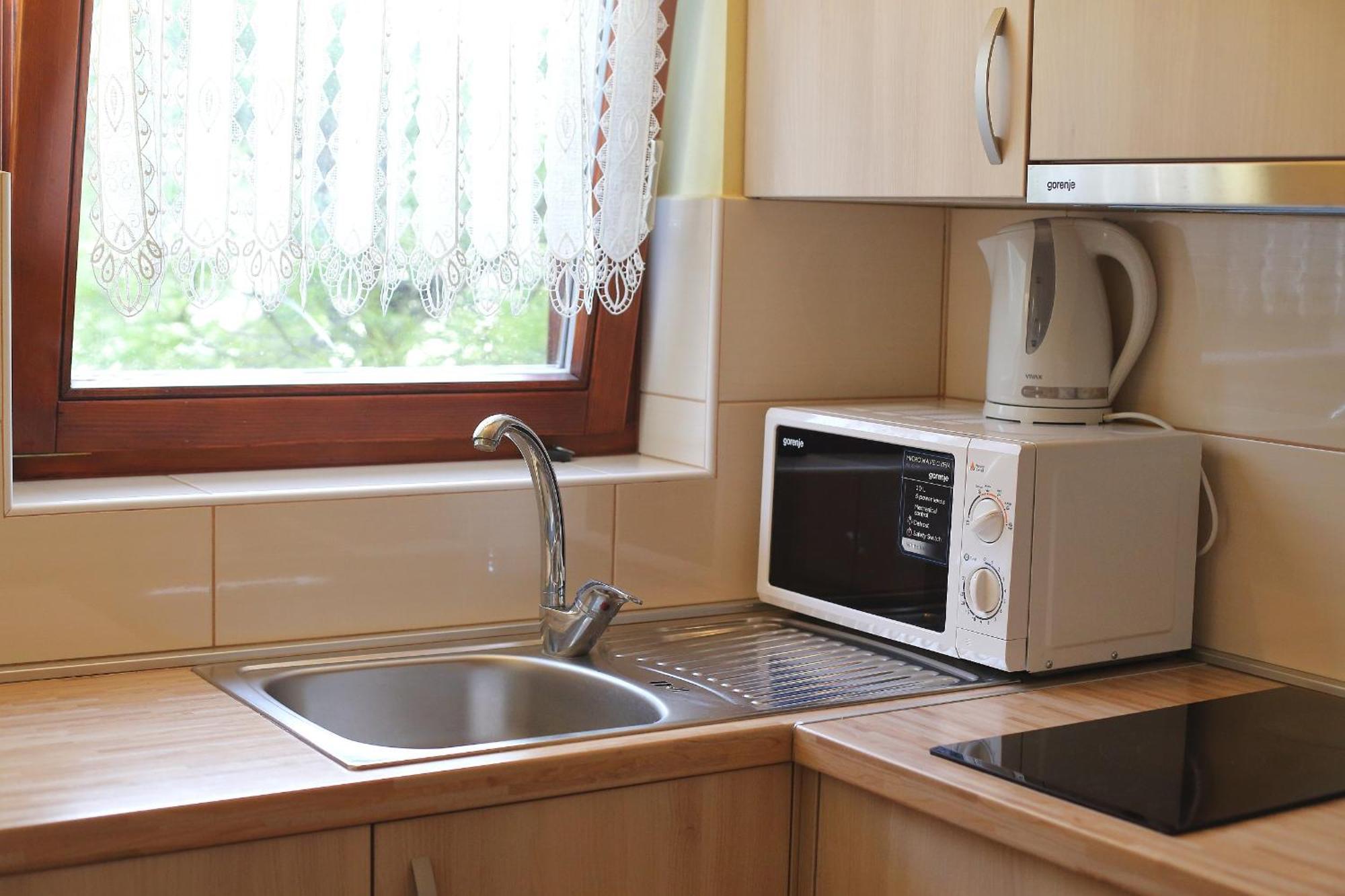 Apartmani Gordana ビビニェ エクステリア 写真